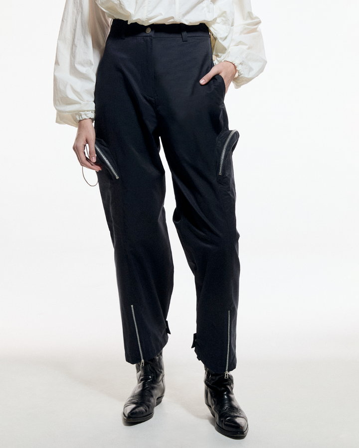 GH ZIPPER PANTS