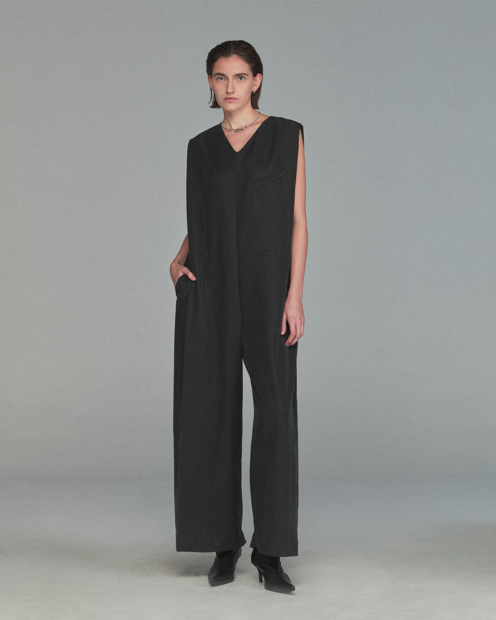 GH PLEATS JUMPSUIT
