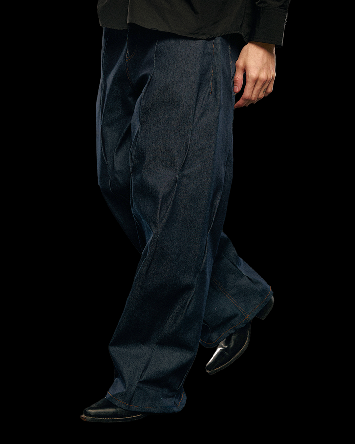 GH MULTI-PLEATS JEANS