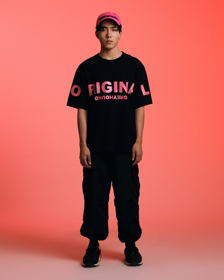 OG OVERSIZED LOGO T-SHIRT