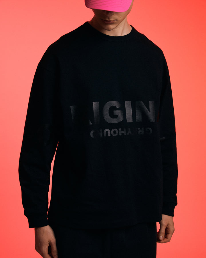 OVERSIZED LOGO LONG SLEEVES  T-SHIRT