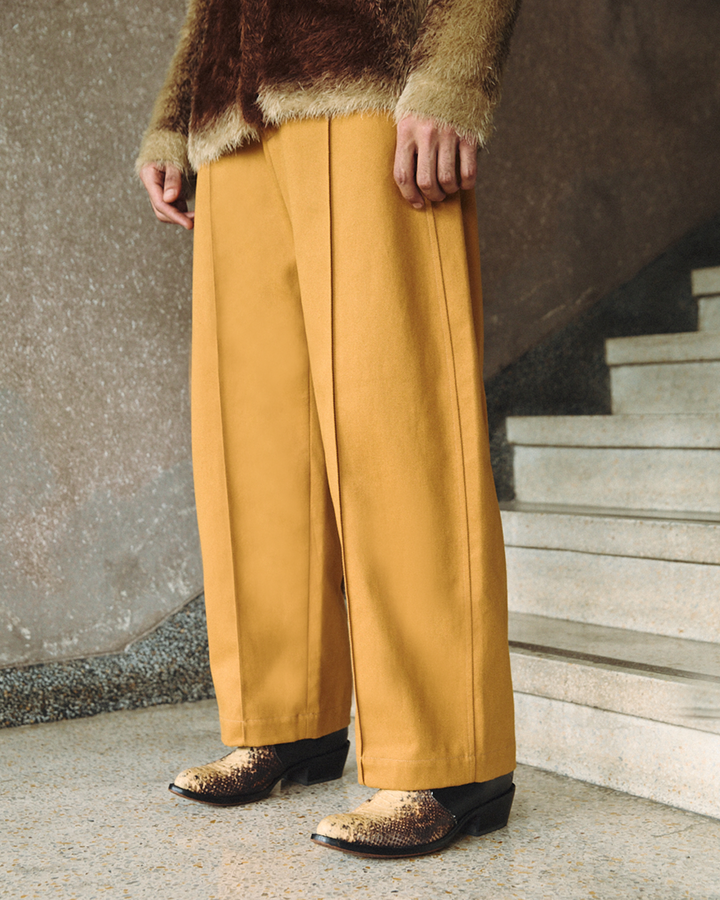Greyhound pants shop