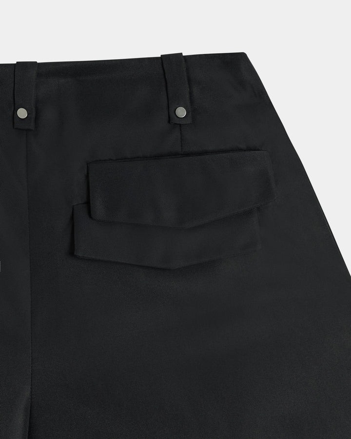 GH PLEATS SHORTS
